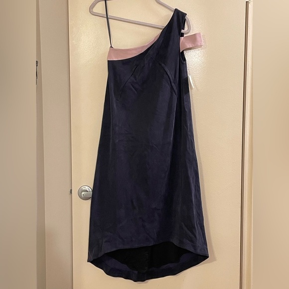 EMILIA GEORGE The Karolina One Shoulder Maternity Nursing Dress in Navy Blue - Picture 6 of 9